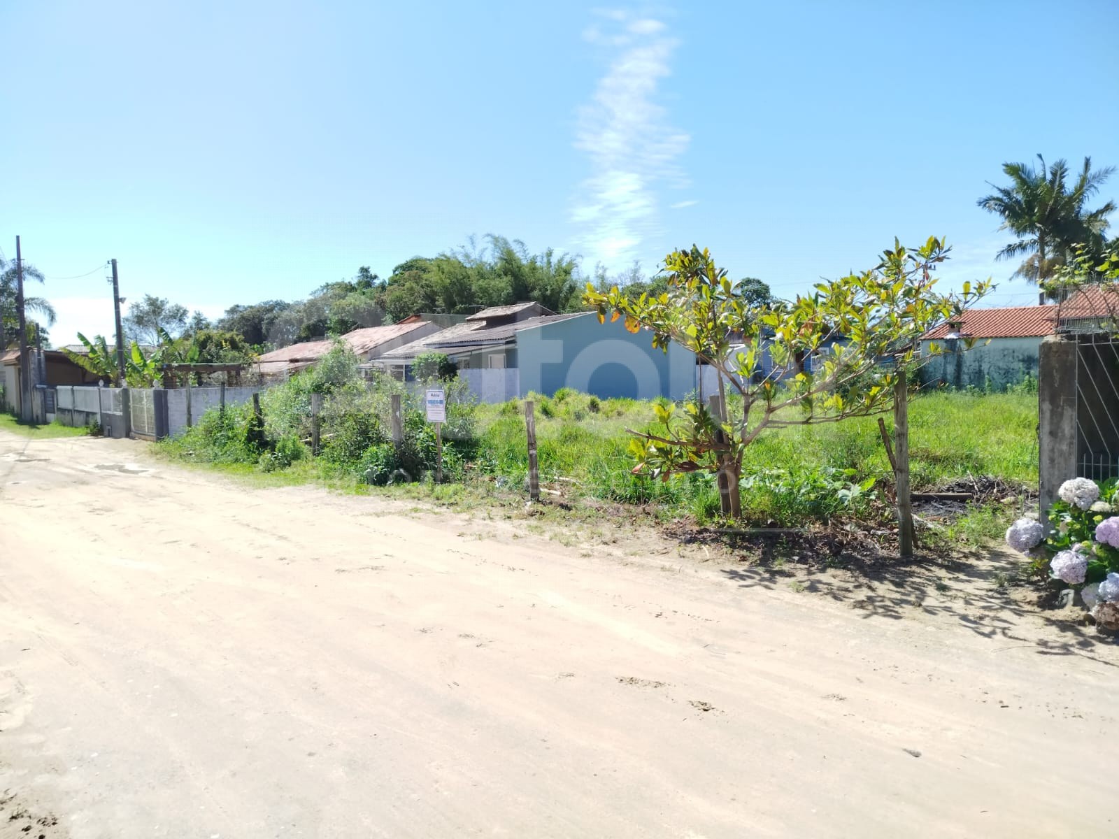 Lote na Lagoa do Quintino